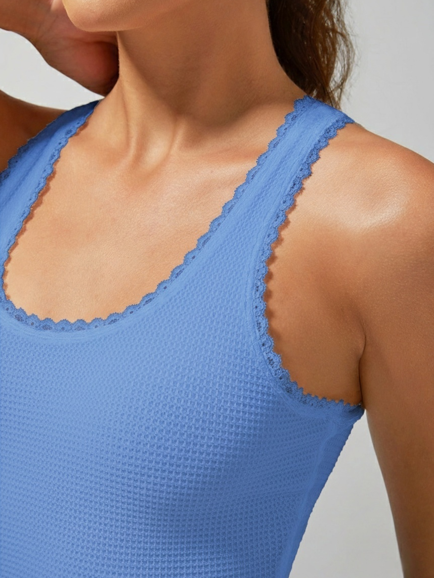 Light-to-medium Support Straps Lace Trim Crop Tank Top