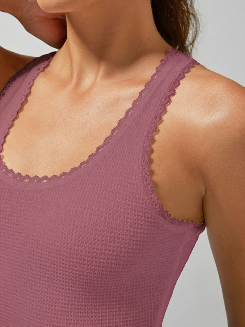 Light-to-medium Support Straps Lace Trim Crop Tank Top